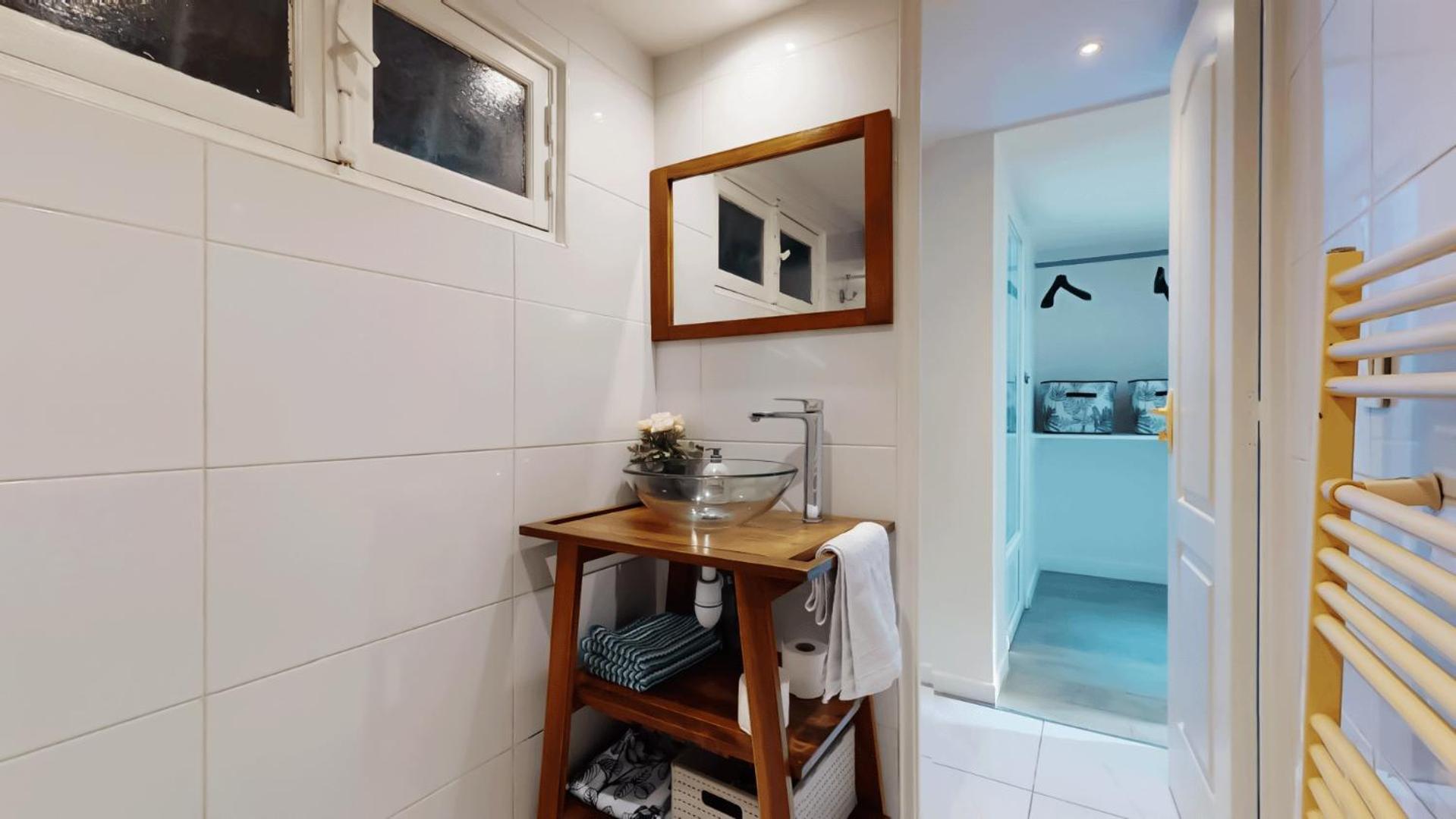 15 Min Aeroport Cdg Et 45 Min Disneyland Appartement Stains